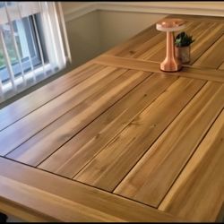 Dining table - Acacia Wood