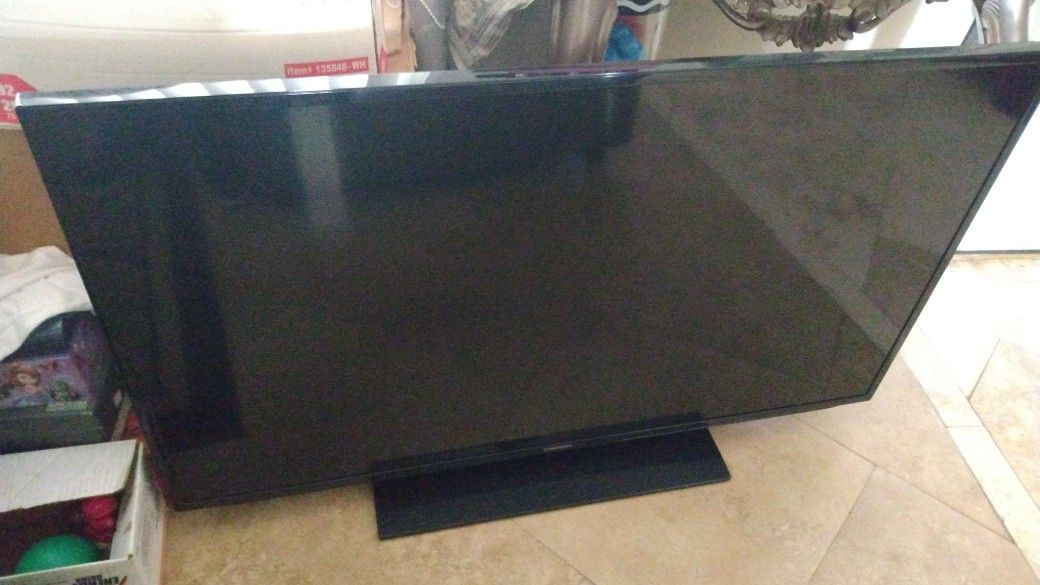 Samsung TV 50 Inch (Non Smart)