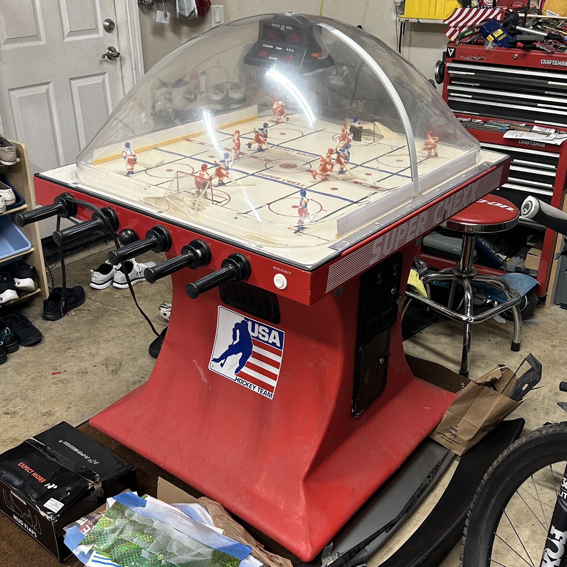 Rare Super Chexx Pro USA vs Canada