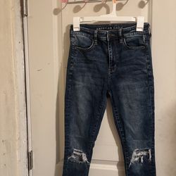 American Eagle blue distressed skinny jeans #denim #distressed