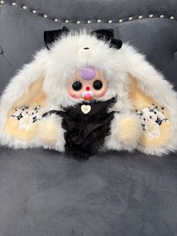 Baby Three BB3 Lily Rabbit Town v5 400%-Black and White bunny with paci