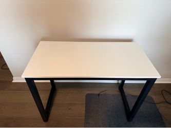 Desk/Table