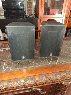 Yamaha speakers