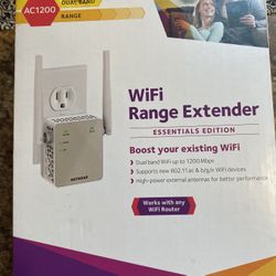 Netgear AC1200 Wi-Fi Extender 