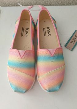 Toms Girl Shoes Size Y4