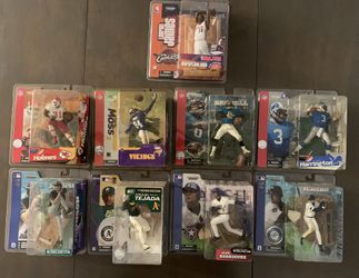 9 NFL/NBA/MLB McFarlanes - Lebron, Randy Moss
