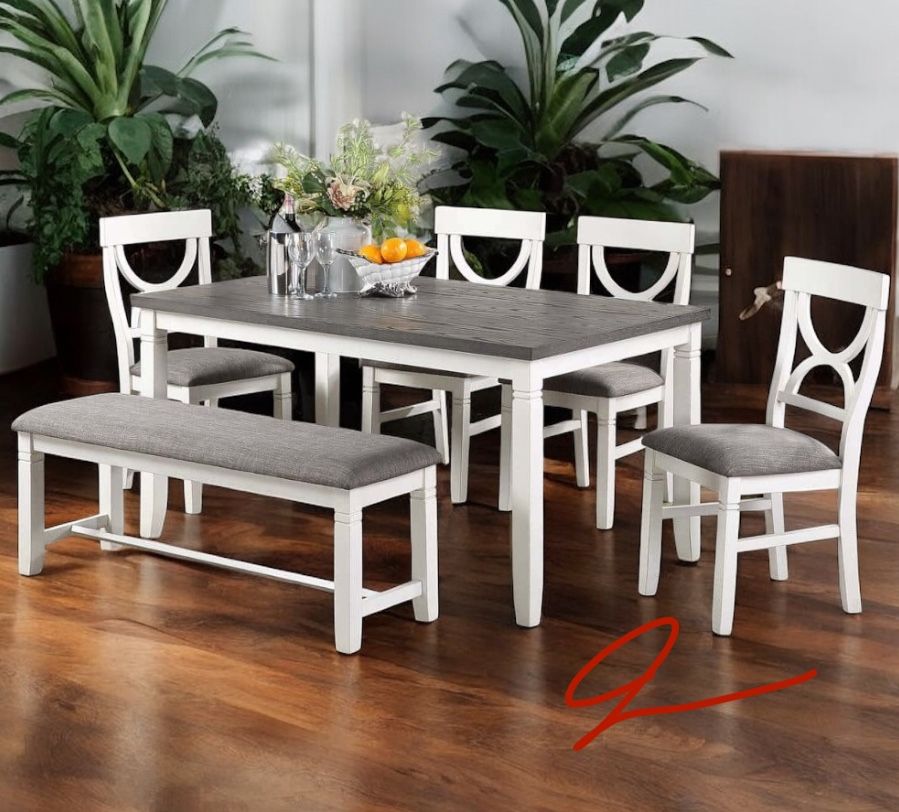 New! Quality Hardwood Dining Set!! 