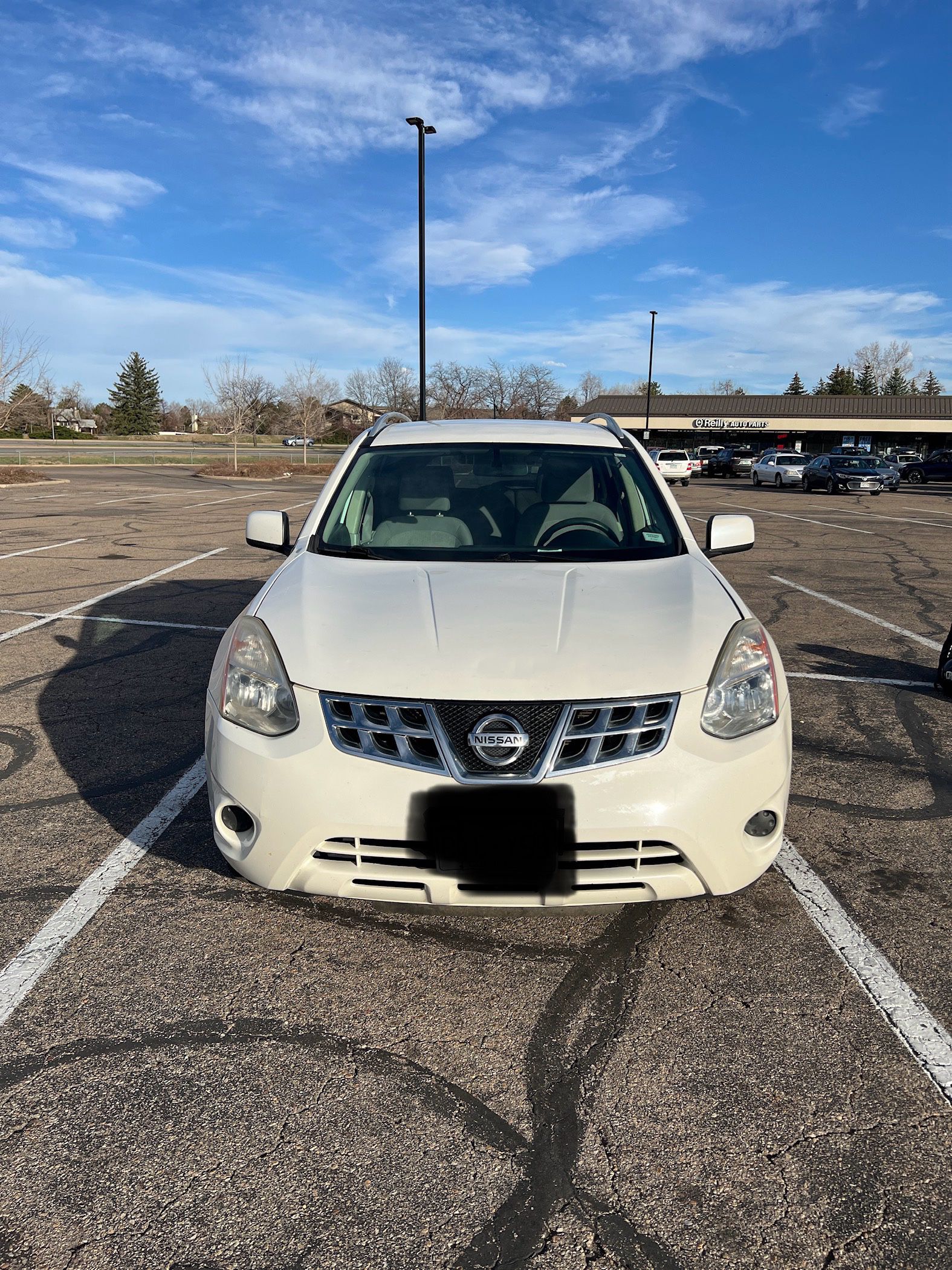 Nissan Rogue White SUV - Clean Title, Wireless Apple CarPlay/Android Auto, Birds Eye View Camera System