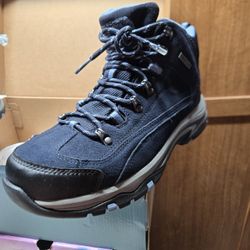 Sketchers  Waterproof Boots Womens 