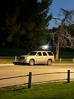 2004 Cadillac Escalade