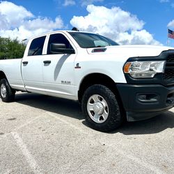 2022 Ram 2500 Tradesman Long Bed Diesel 4x4