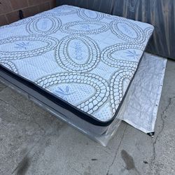 King Size Mattress Pillow Top 12” Thick.    All Sizes Available.  Same Day Delivery    Brand New Mattresses 