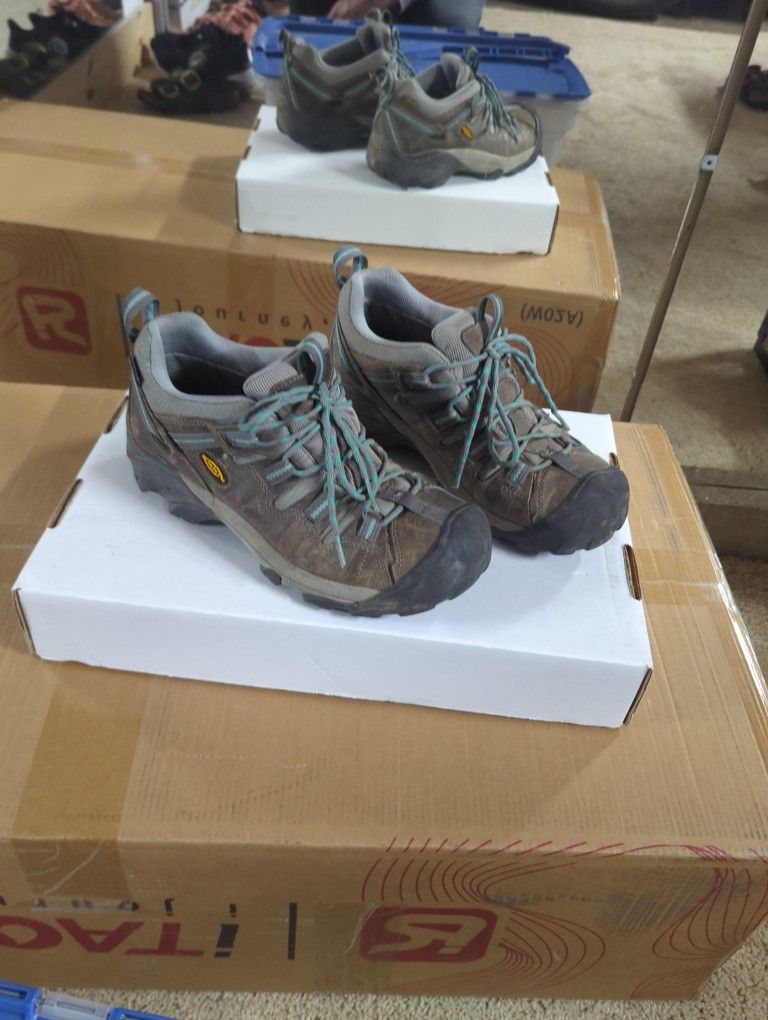 Keen Women's Targhee II