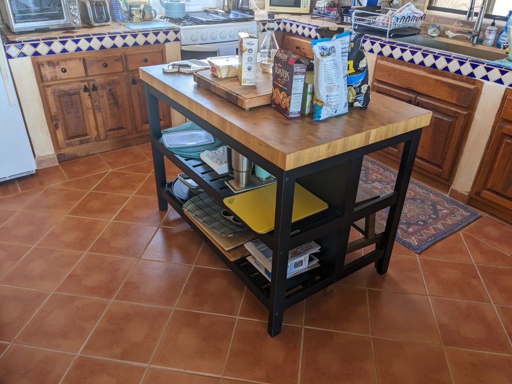 Used IKEA Vadholma Island