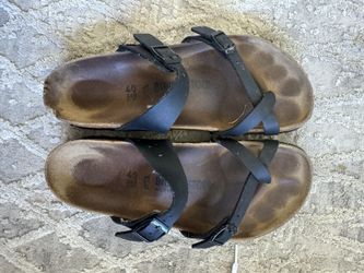 Size 9 Birkenstock Mayari