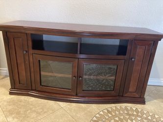 Tv Stand Like New