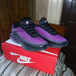 Nike Air Max DN Sz 11.5