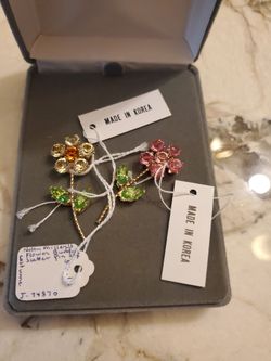 Nolan Miller collection flower pin set