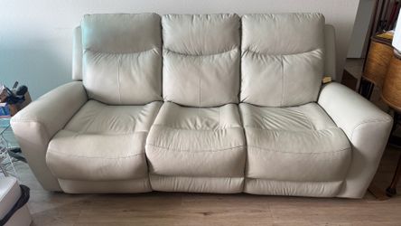 Ashley: Mindanao Dual Power Leather Reclining Sofa $300 OBO - Moving!