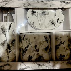 Floral Bathroom Accessory 4 Piece Set - Black and White