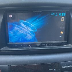 Pioneer Double Din Radio 