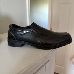 Big Boys dress shoes size 6