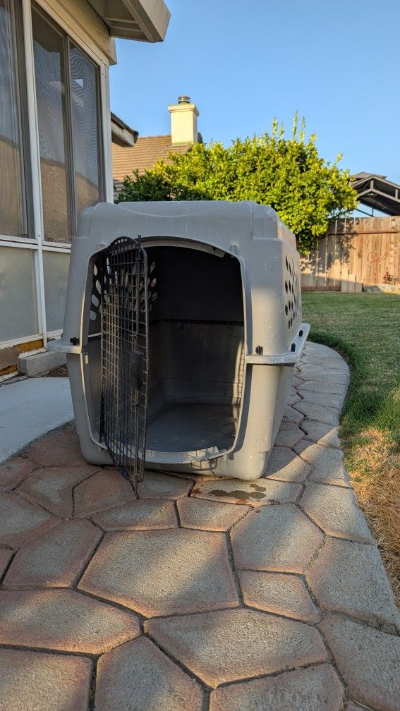 Petmate Large Dog Crate