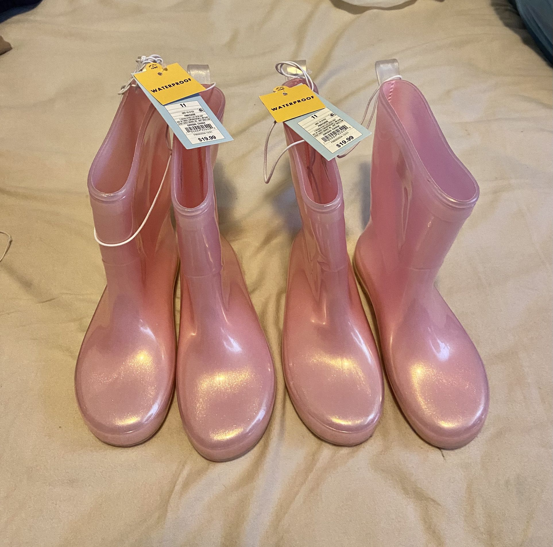 Brand New And Strong Rain Boots Size 11 A Pair $13 