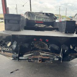 2017 Chevrolet Silverado dully 6.6 Motor diesel  Parts. Only