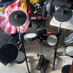 Electronic Drums 