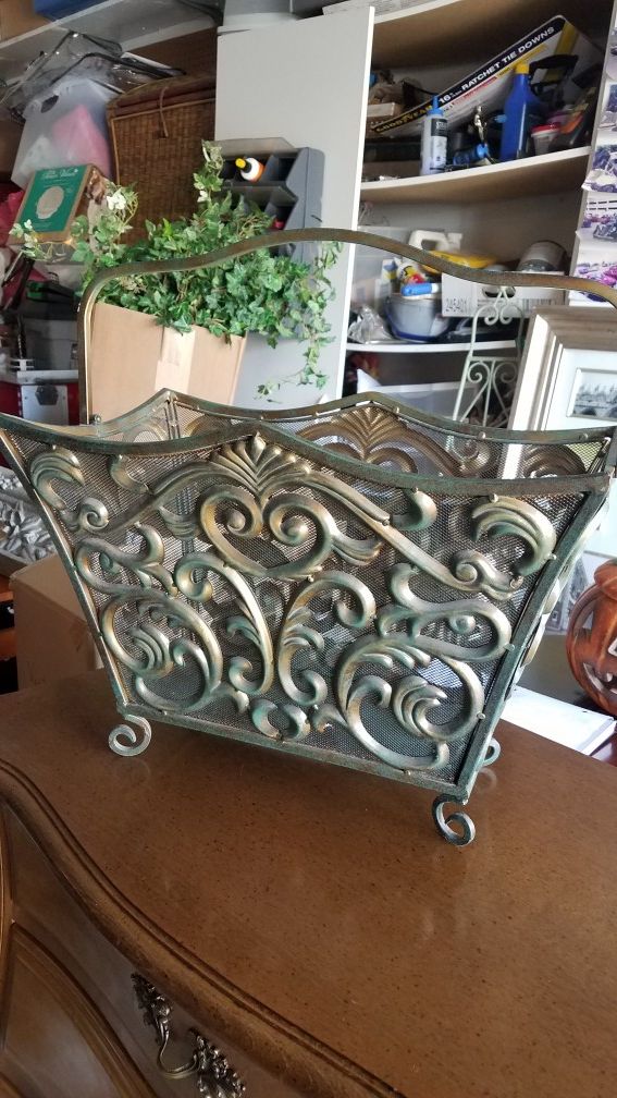 Magazine rack