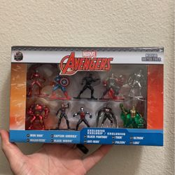 Marvel Metal Fig Collection