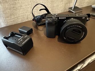 Sony A6400 with lens and accessories