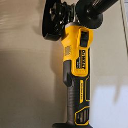 Graina DeWalt 20V MAX XR Brushless (NUEVA) + Garantía