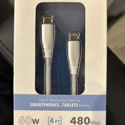 Insignia 4' USB-C to USB-C Charge-and-Sync Cable with Braided Jacket - White (NS-MC5CC4W24)