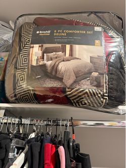 8 piece of comforter set like new OBO