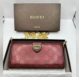 Authentic Gucci Guccissima Wallet