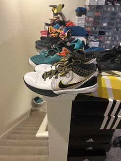 Kobe 4 Size 11