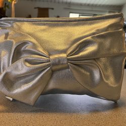 Kate Spade On Purpose - Statment Clutch- Metallic Silver - Bow