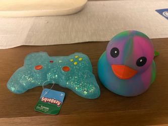 Duck squishy controller squishy