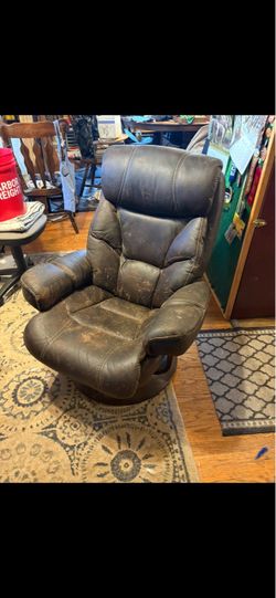 Lounge chair