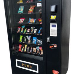 SNACK VENDING MACHINE BRAND NEW