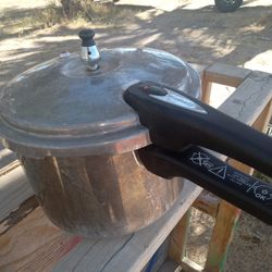 Pressure Cooker
