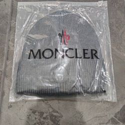 Moncler Grey Logo Beanie