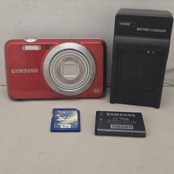Samsung ES80 Digital Camera, Battery, Charger & 2 GB SD Card- Everything Tested and Works