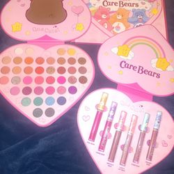 New Palletes Eyshadow/lipstick $30