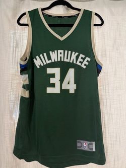 Giannis jersey size small