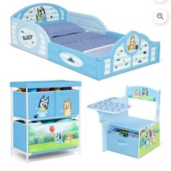 Bluey 3-Piece Toddler Bedroom Set by Delta Children - Includes Toddler Bed, Chair Desk and Toy Organizer, Blue