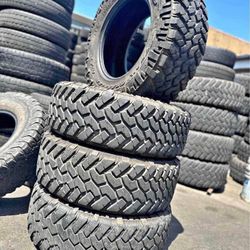 35*12.50r20 Vendo Set De Llantas Con 80% De Vida Lae 4 