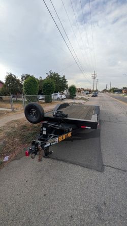 Car Hauler Trailer Tilt 20’x8.5’ Drive Over Fenders. Equipment Included